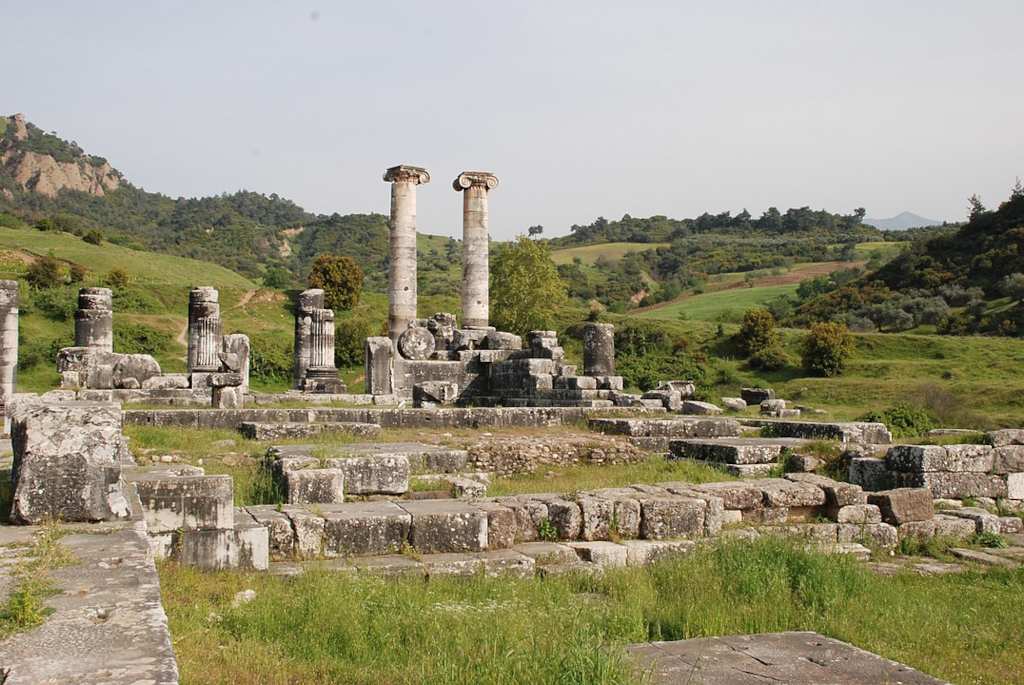 Ruins of temple of Artemis in Sardis