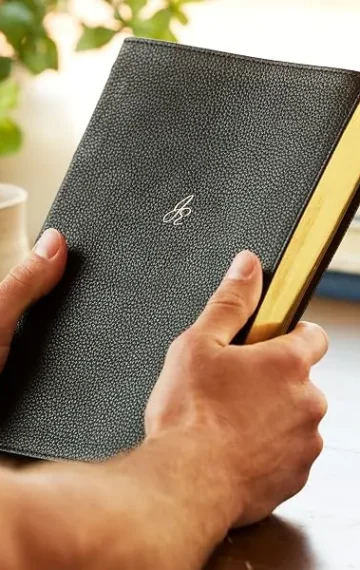 Jonathan Edwards Study Bible: A Study Bible Built on the Pursuit of Joy