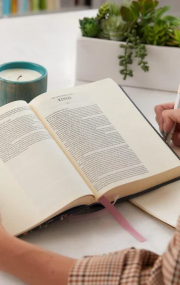 The Art of Slowing Down: A Journal the Word Bible Review