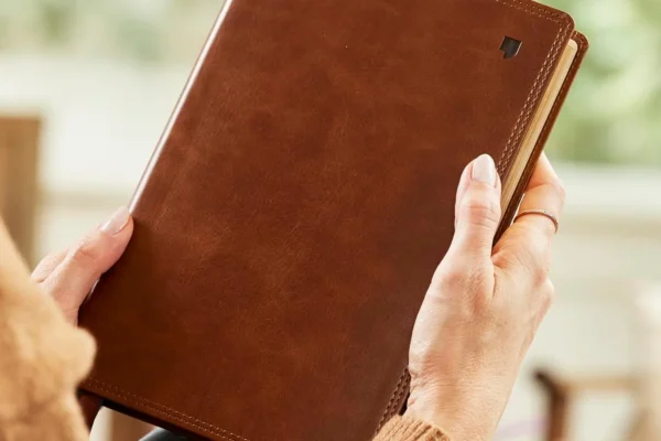 NET Thinline Large Print Reference Bible Leathersoft cover