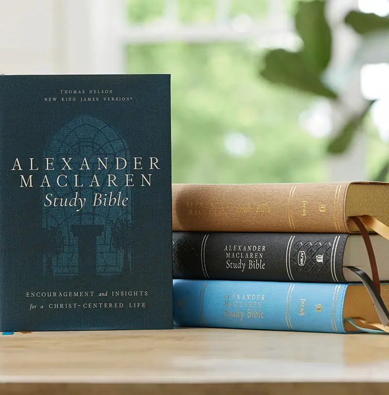 Alexander Maclaren Study Bible on display in hardcover and leathersoft editions